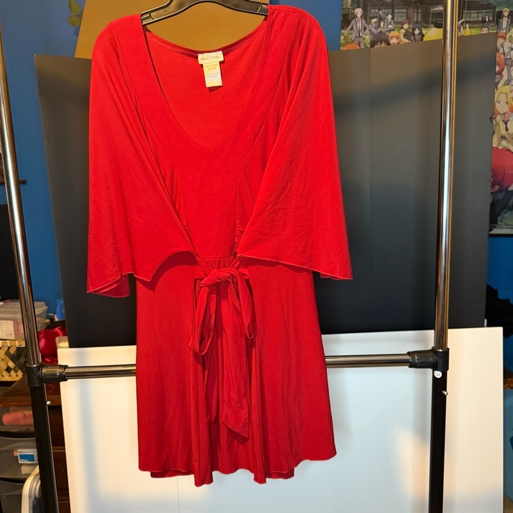 Monroe & Main Vibrant Red Top Women’s Size 3X - Picture 4 of 6